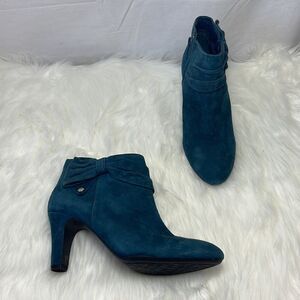 Alex Marie Blue Suede Bow Trim Heeled Ankle Booties Sz 6.5